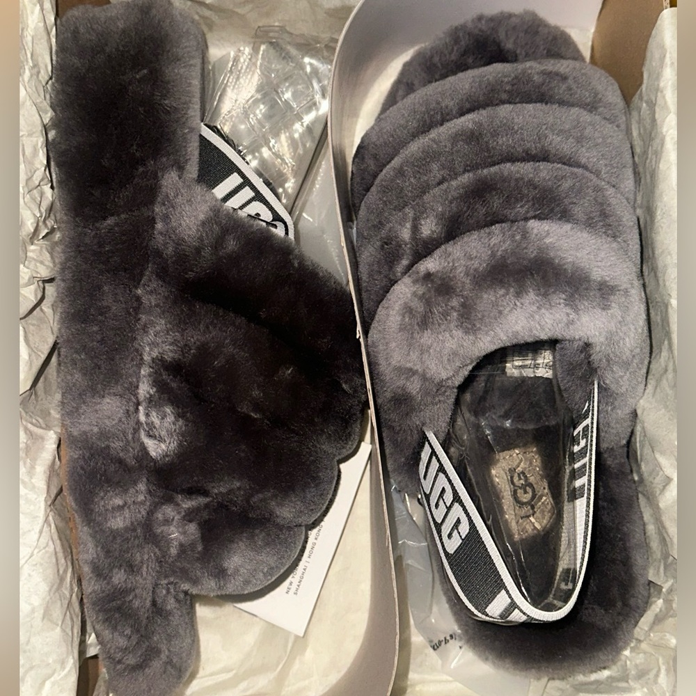 UGG FLUFF YEAH SLIDE | CHARCOAL